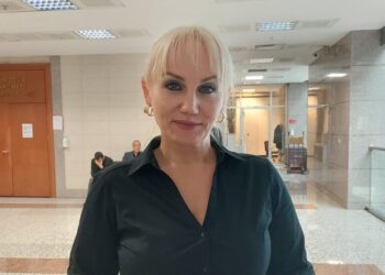 Pinar Aydinlar rê cezaya hepsî ameye dayene