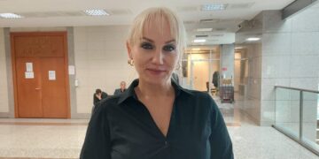 Pinar Aydinlar rê cezaya hepsî ameye dayene