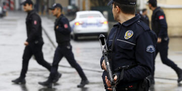 Erka polîsan ewlehî ye an kuştin û dizî ye?