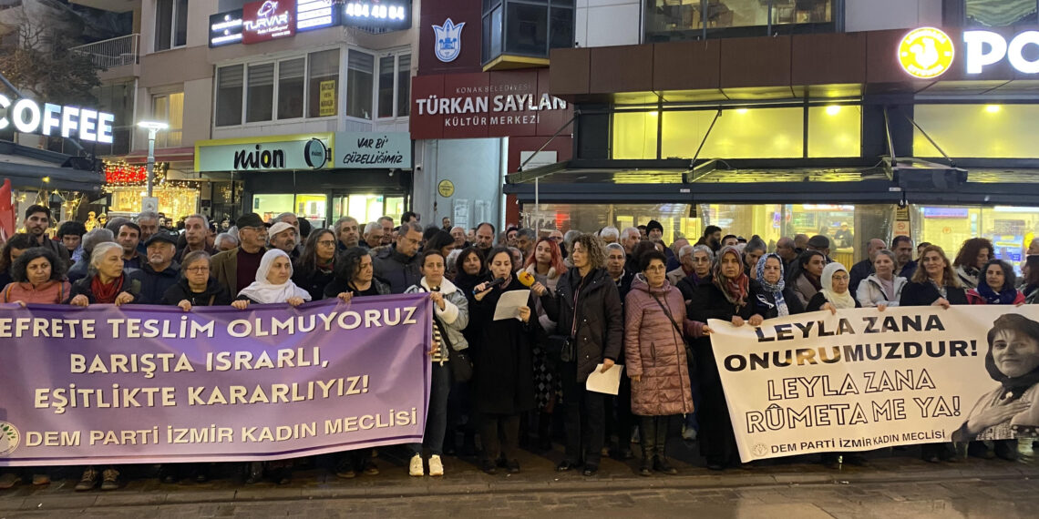 Heqareta ku li Leyla Zanayê hatibû kirin li Îzmîrê hate şermezarkirin