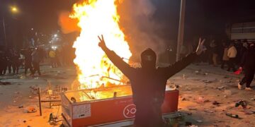 Gel li Rojhilat û Îranê tevî hemû zextan li ser pêyan e