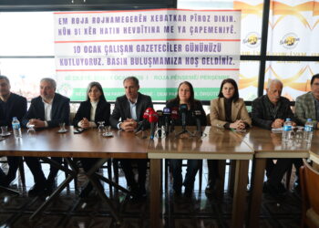 DEM Partî bi rojnamegeran re civiya: Nabe ku Kurd sedsalek din jî têk biçin