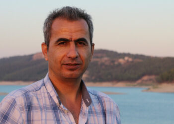 DFG: Ma Azîz Koyluogluyî bi rêzdarî yad kenê