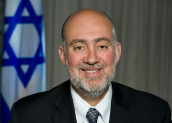 Sefîrê Îsraîlî: Ganî Kurdan rê xiyanet nêro kerdene