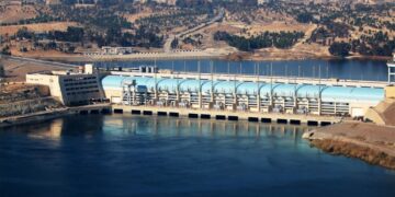 Derdora Bendava Tişrînê tê topbarankirin