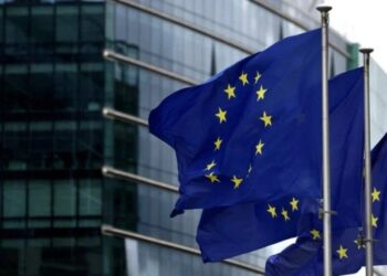 YE: Divê êrişên li Sûriyeyê demildest rawestin