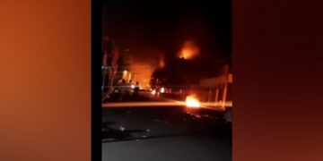 Li Kirmaşanê qesra bajêr hat şewitandin