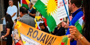 Li Montbêlîardê daxwaza vekirina deriyê Kobaniyê
