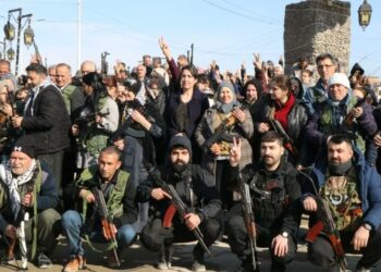 Gelê Hesekê ji bo parastinê ketine dora çekan 