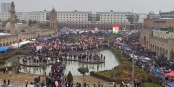 Li Hewlêrê hezaran kesan silav dan Rojava