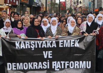 Platforma Karşiyaka: Wê hovîtiya cîhadîstan dîsa têk biçe