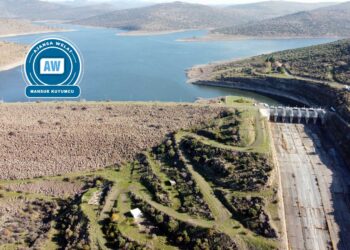 Îzmîr bê av e lê bendava şîrketan tije ye!