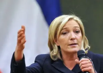 Marine Le Pen: Ji ber siyaseta Macron Kurd tên kuştin