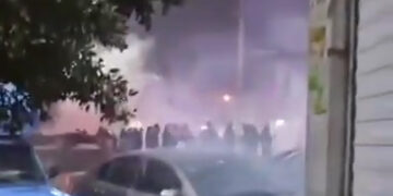 Li Meşhedê hêzên rejîmê êrişî gel dikin