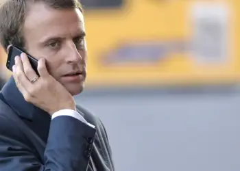 Macron li Şara geriya: Divê Şam bi HSDê re li hev bike