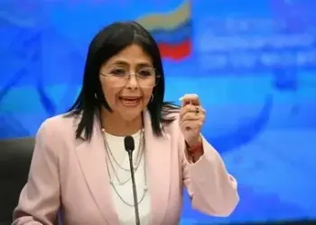 Venezuelayê daxwaza ‘delîlên ku Maduro sax e’ kir