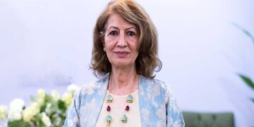 Şanaz Îbrahîm: Em Rojava biparêzin