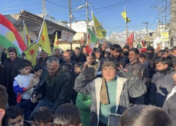 Gelê Sengeser û Warmawa ji bo Rojava daketin qadan
