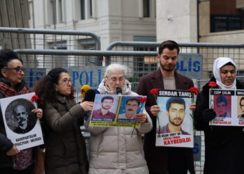 Dayikên Şemiyê li aqûbeta Serdar Taniş û Ebûbekîr Denîz pirsîn