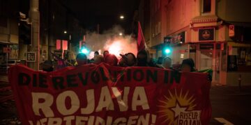 Li Almanyayê ciwanên Kurd ji bo Rojava li ser piyan e