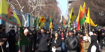 Li Ermenistanê meşa piştgiriya ji bo Rojava