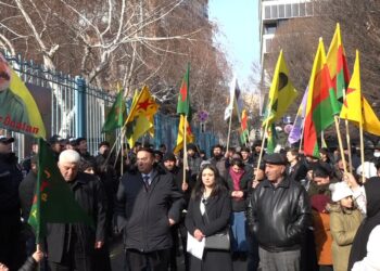 Li Ermenistanê meşa piştgiriya Rojava