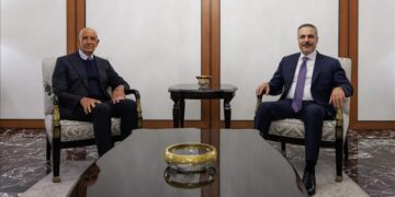 Tom Barrack bi Hakan Fîdan re civiya