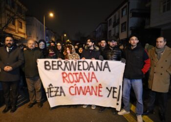 Li Enqereyê li dijî êrişan çalakî: Em di Rojava de tawiz nadin