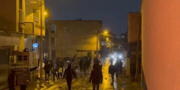 Ciwanan li gelek taxên Êlihê çalakî li dar xistin