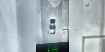 Li gundewarê Hesekê wesayîteke çeteyan hat rûxandin