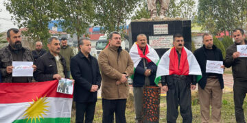 Xizmên qurbaniyên Enfalê piştgirî dan berxwedana Şêxmeqsûdê