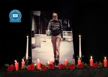 ‘Em ê li ser rêya wî bimeşin û pênûsa wî li erdê nehêlin’