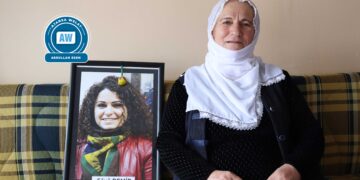 Dayika Sêvê Demîrê: Heta hetayê em ê li pey doza zarokên xwe bin