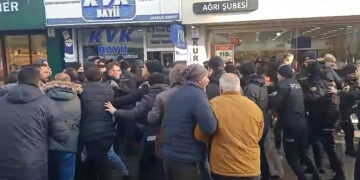 Polîsan li Agiriyê êrişî çalakiyê kir: Gelek kes hatin binçavkirin