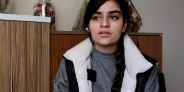 Derya Kakeyî: Em pira di navbera raborî û siberojê de ne