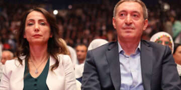 Hevserokên DEM Partiyê: Em li kêlaka têkoşîna bi rûmet a gelên Îranê ne