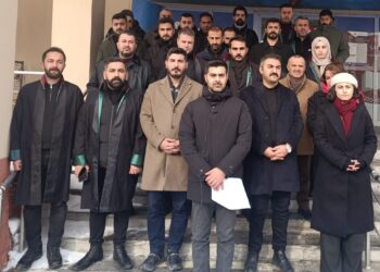 Saziyên Hiqûqê yên Colemêrgê: Hikûmeta demkî polîtîkayên yekperest dimeşîne