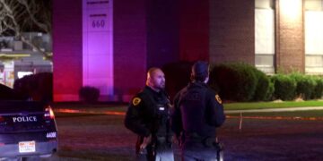 Li Amerîkayê êrişî dêrê hate kirin: 2 kes hatin kuştin