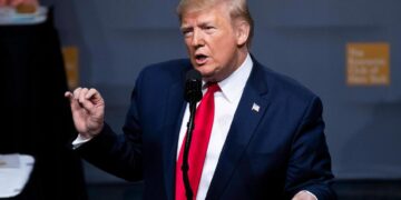 Trump carek din hişyarî da Îranê: Em ê piştgiriya xwepêşandêran bikin