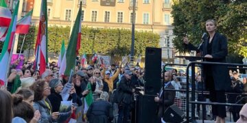 Cîgira Serokwezîrê Siwîsrê: Rejîma Îranê xwînmêj e