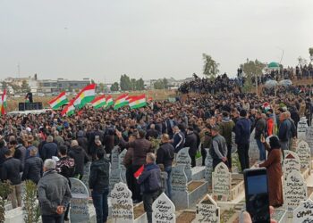 Cangoriyê seferberiyê Ehmed Hêmin bi merasîmek girseyî hate veşartin