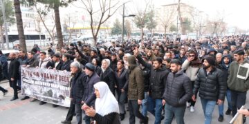 Li Êlihê êrişên li ser Rojava hat şermezarkirin