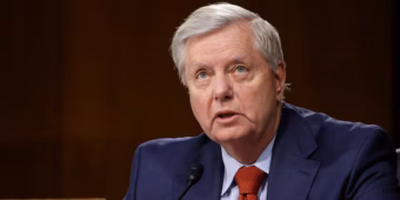 Senator Graham: Li dijî Kurdan hevgirtina Şam û Enqereyê nayê qebûlkirin