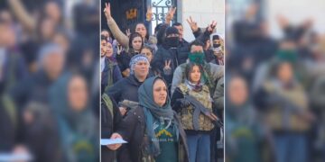 Hunermendên Rojava ji bo parastinê tev li berxwedanê bûn