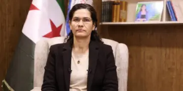 Îlham Ehmed belgeyên êrişan eşkere kir û banga lêpirsînê kir