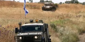 Îsraîl ji Quneytîra û Derayê dernakeve