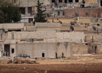 Kobanê de înternet birîya!