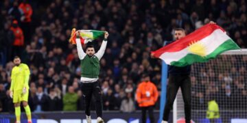 Maçê Manchester City û Galatasarayî de Beyraqa Kurdîstanî ameye akerdene