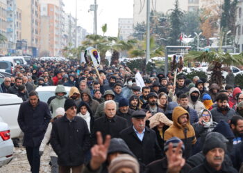 Gelê Qoserê berxwedana Rojava silav kir: Rojava cihê parastina nasnameya gelê Kurd e