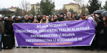 ‘Heta ku Rojava azad nebe wê gelê Bakur li ser pêyan be’